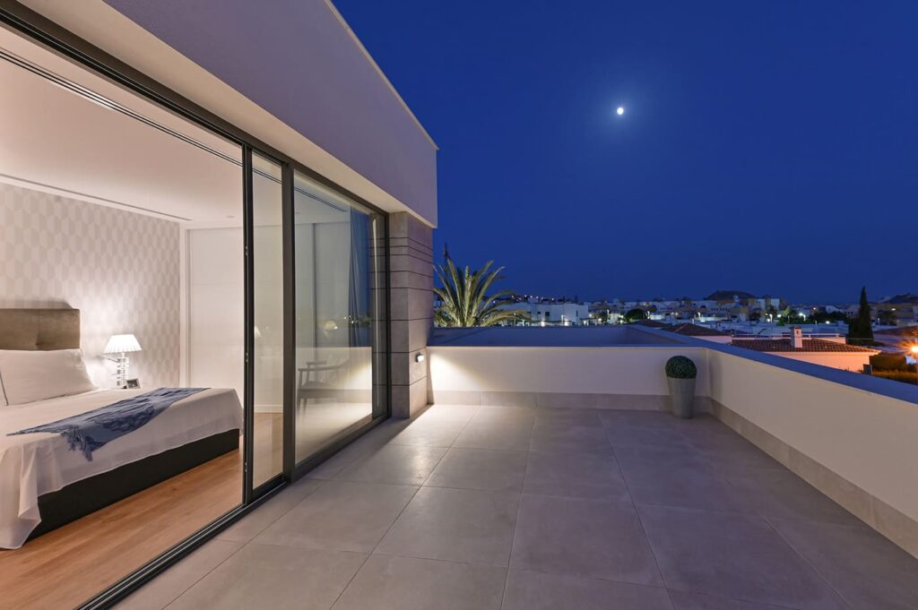 ead6c8164005955.63ef47f85a916 1